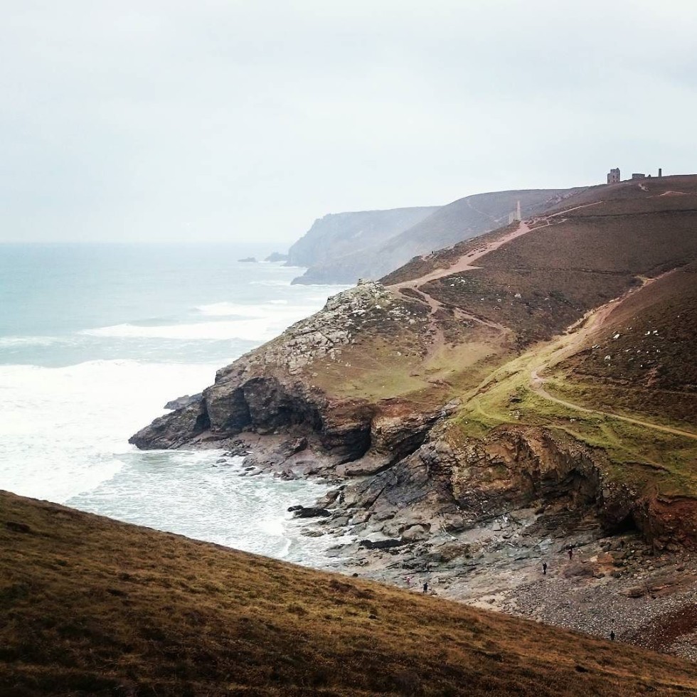 Cornwall Photos - Chapel Porth beach in St Agnes by @Geo_C_Scott on Instagramn